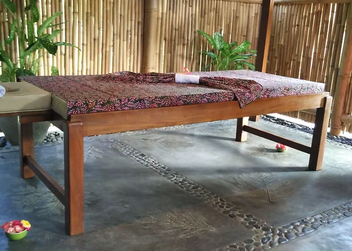 Aloka Bahari 3*
